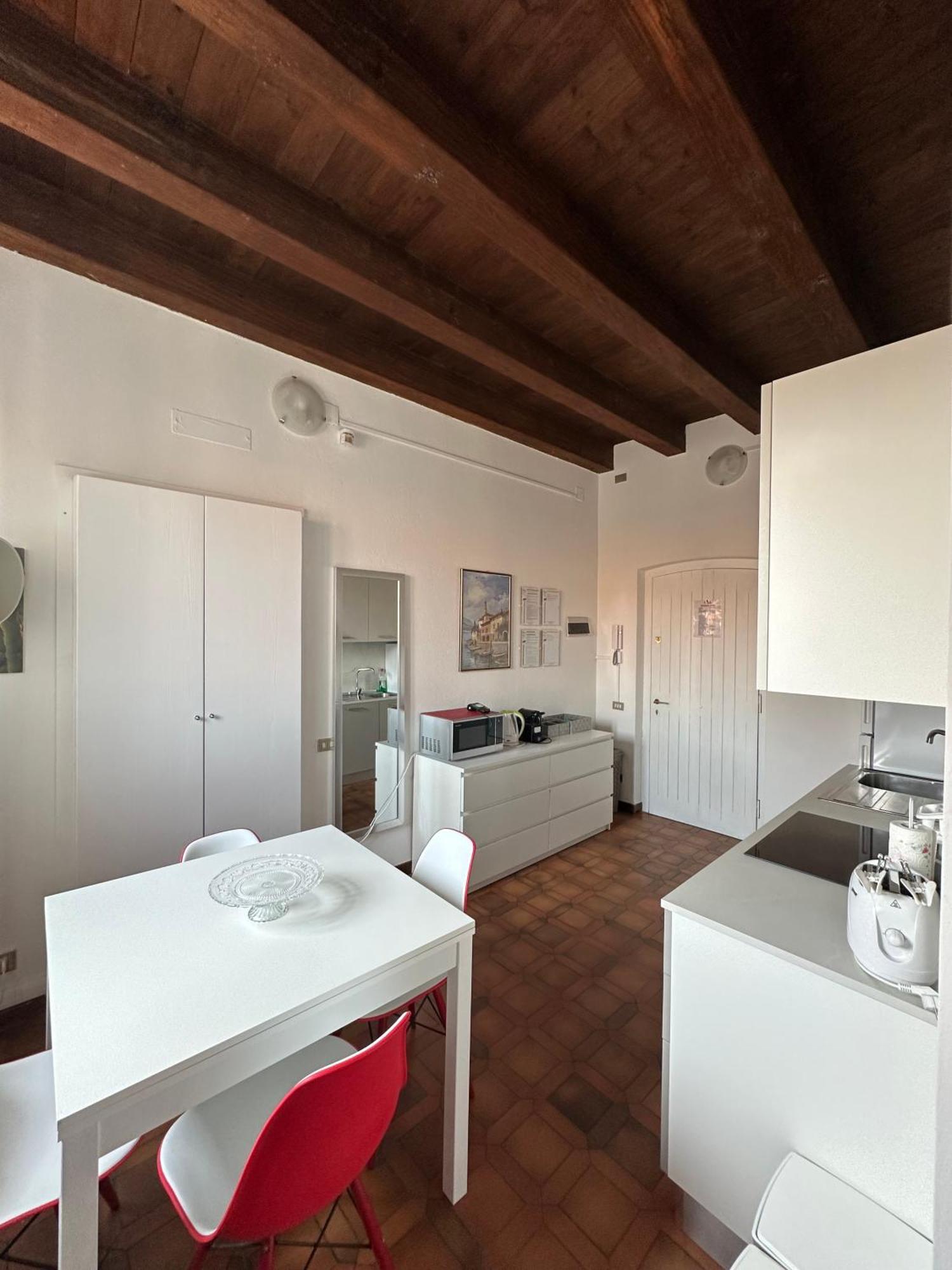 Marinesca Room Verona Ngoại thất bức ảnh