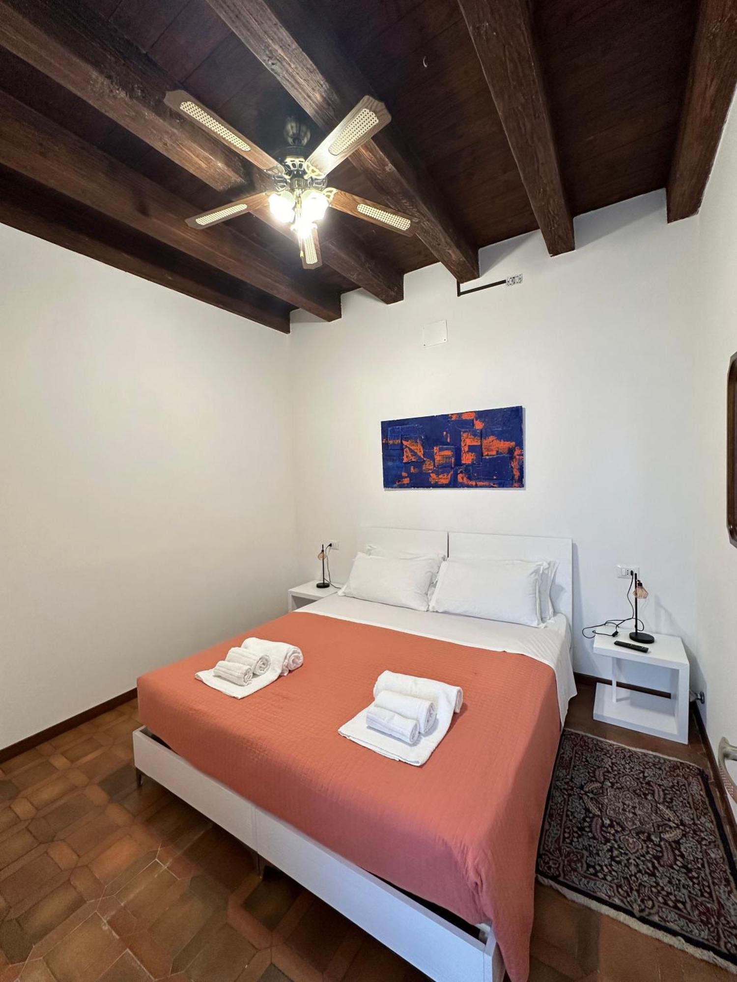 Marinesca Room Verona Ngoại thất bức ảnh